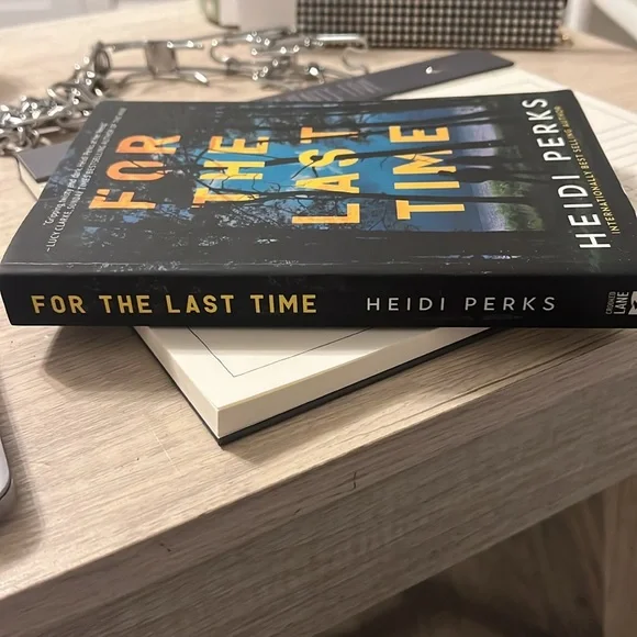 Book - Picture 2 of 2